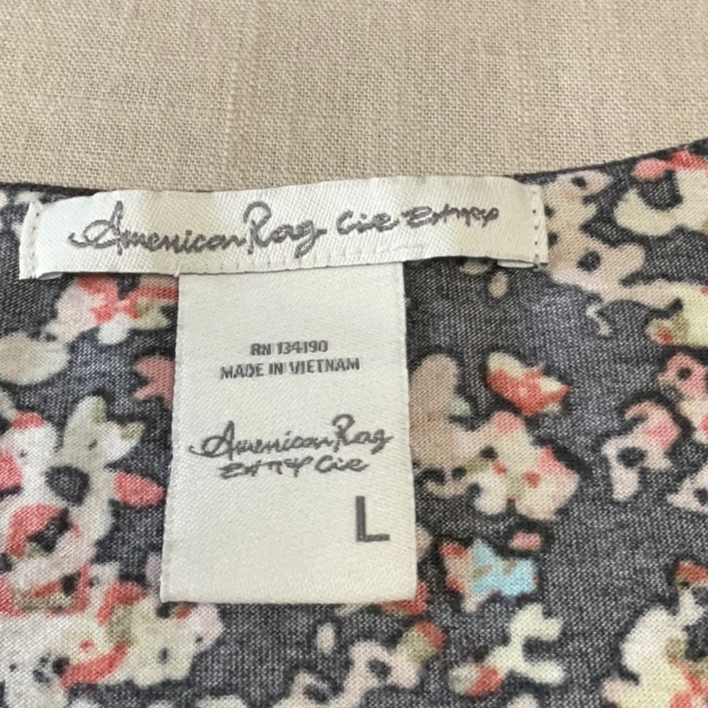American Rag - Picture 6 of 7